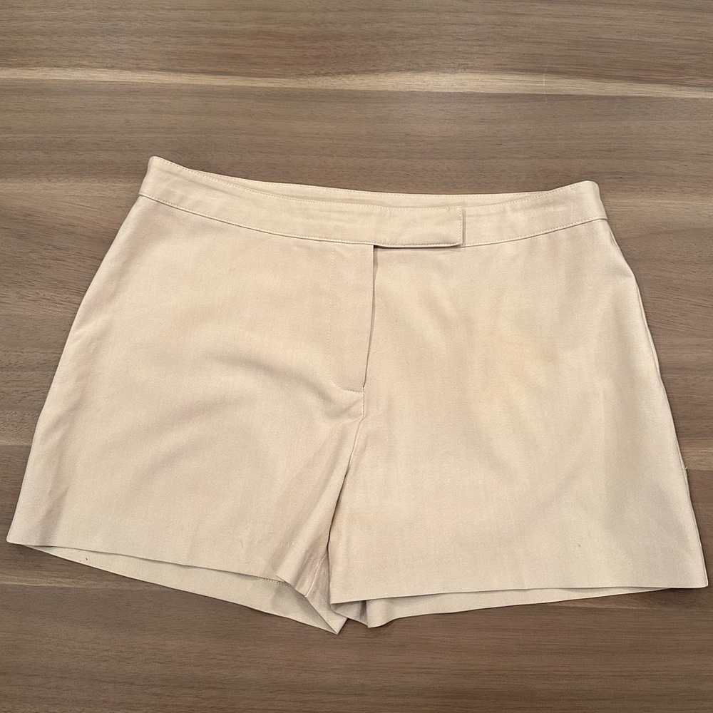 Laundry dressy shorts